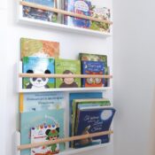 Etajera pentru copii