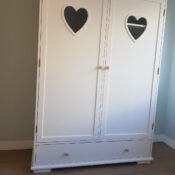 Dulap pentru copii LOVE 1