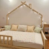 {"remix_data":[],"remix_entry_point":"challenges","source_tags":["local"],"origin":"unknown","total_draw_time":0,"total_draw_actions":0,"layers_used":0,"brushes_used":0,"photos_added":0,"total_editor_actions":{},"tools_used":{},"is_sticker":false,"edited_since_last_sticker_save":false,"containsFTESticker":false}